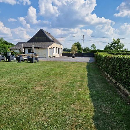 Gite La Criniere Au Vent Étréaupont Exterior foto